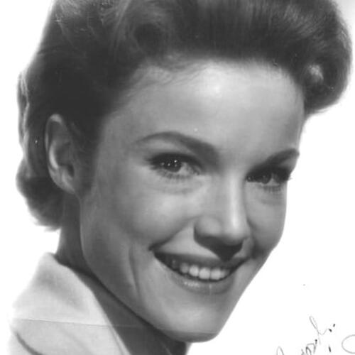 Pippa Scott