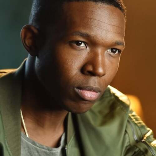 Denzel Whitaker