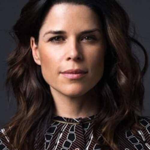 Neve Campbell