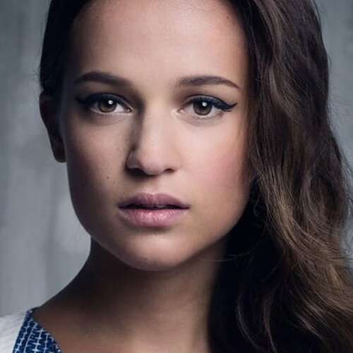 Alicia Vikander