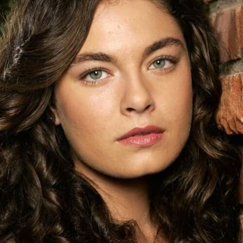 Alexa Davalos