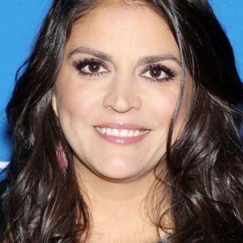 Cecily Strong