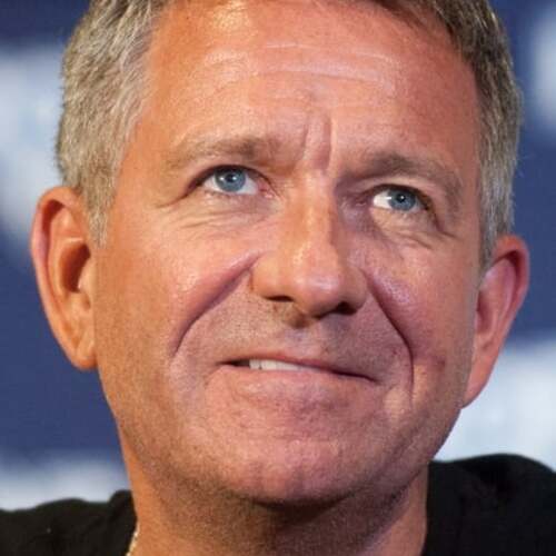 Sean Pertwee