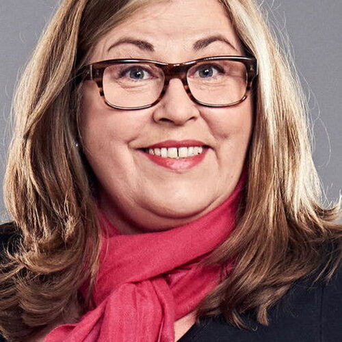 Liza Tarbuck