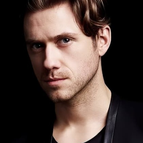 Aaron Tveit