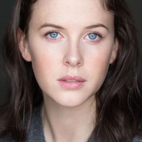 Alexandra Roach