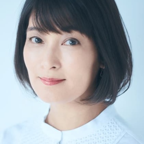 Ayako Kawasumi