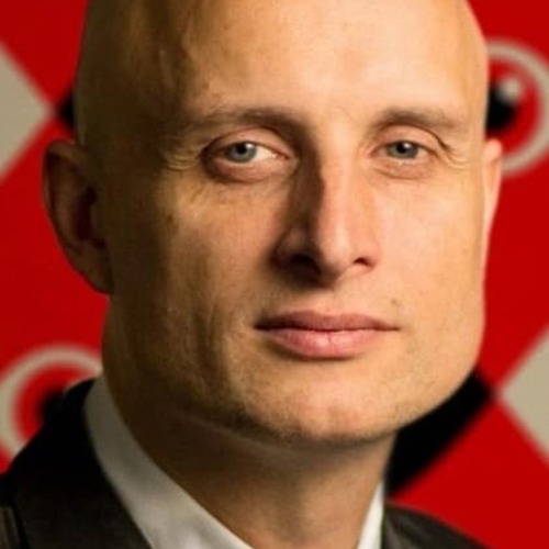 Stefan Fjeldmark