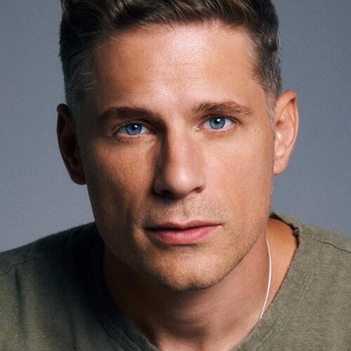 Matt Lauria