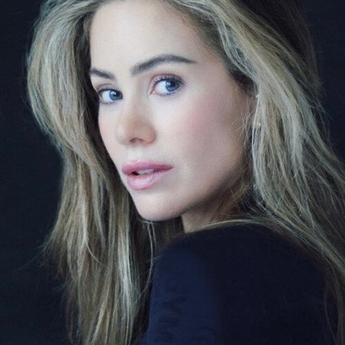 Roxanne McKee