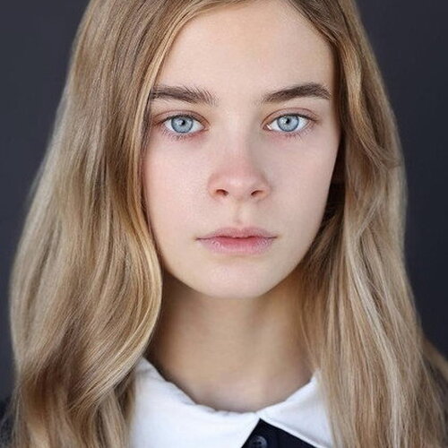 Carina Battrick