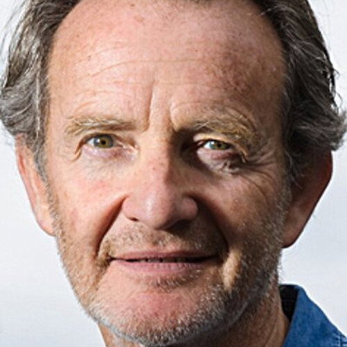 Anton Lesser
