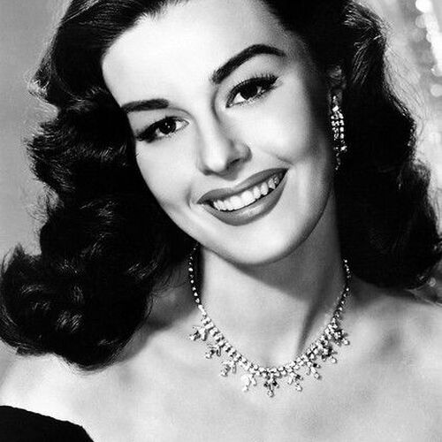 Elaine Stewart