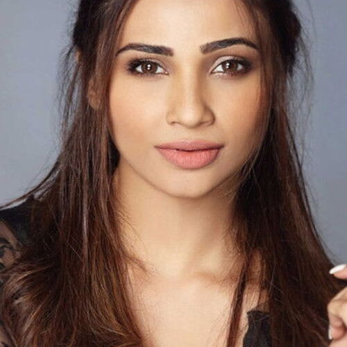 Daisy Shah