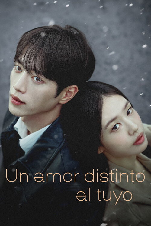 Un Amor Distinto Al Tuyo
